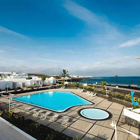12 - Caleta Campos Tatil Evi Arrieta (Lanzarote)