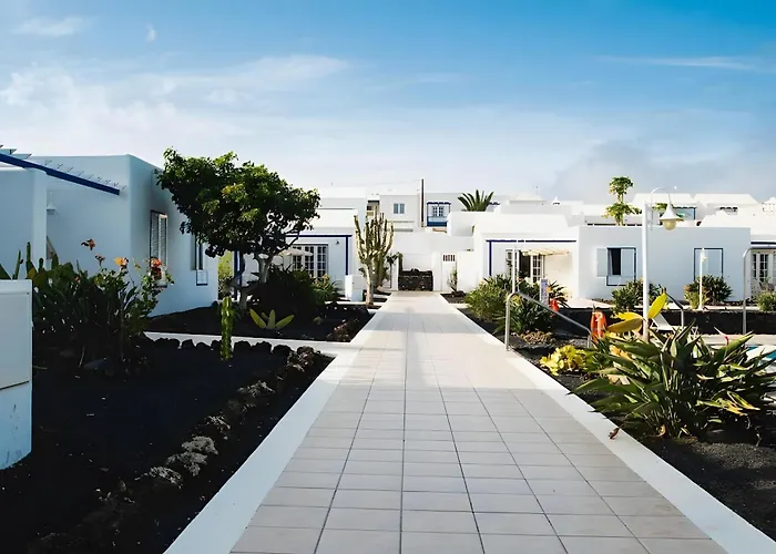 12 - Caleta Campos * Arrieta (Lanzarote)