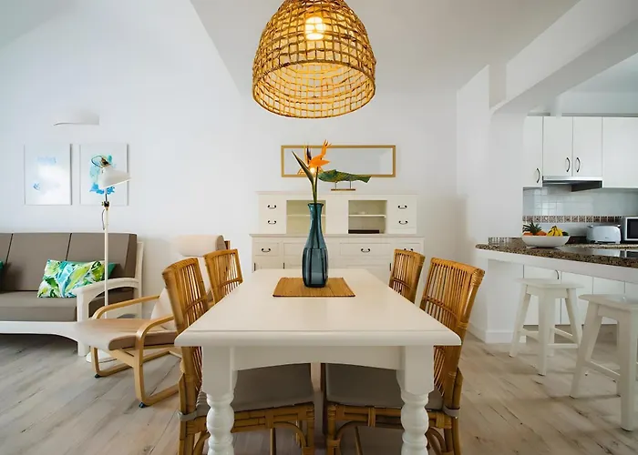 12 - Caleta Campos Holiday home