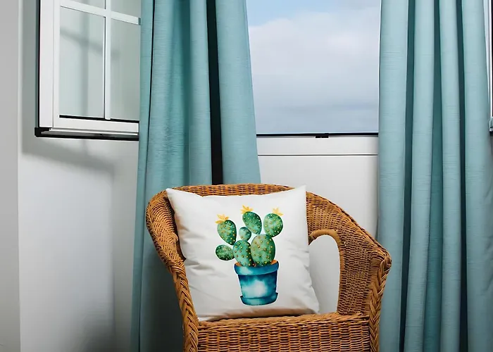 12 - Caleta Campos *